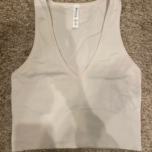 Athleta cropped workout tank